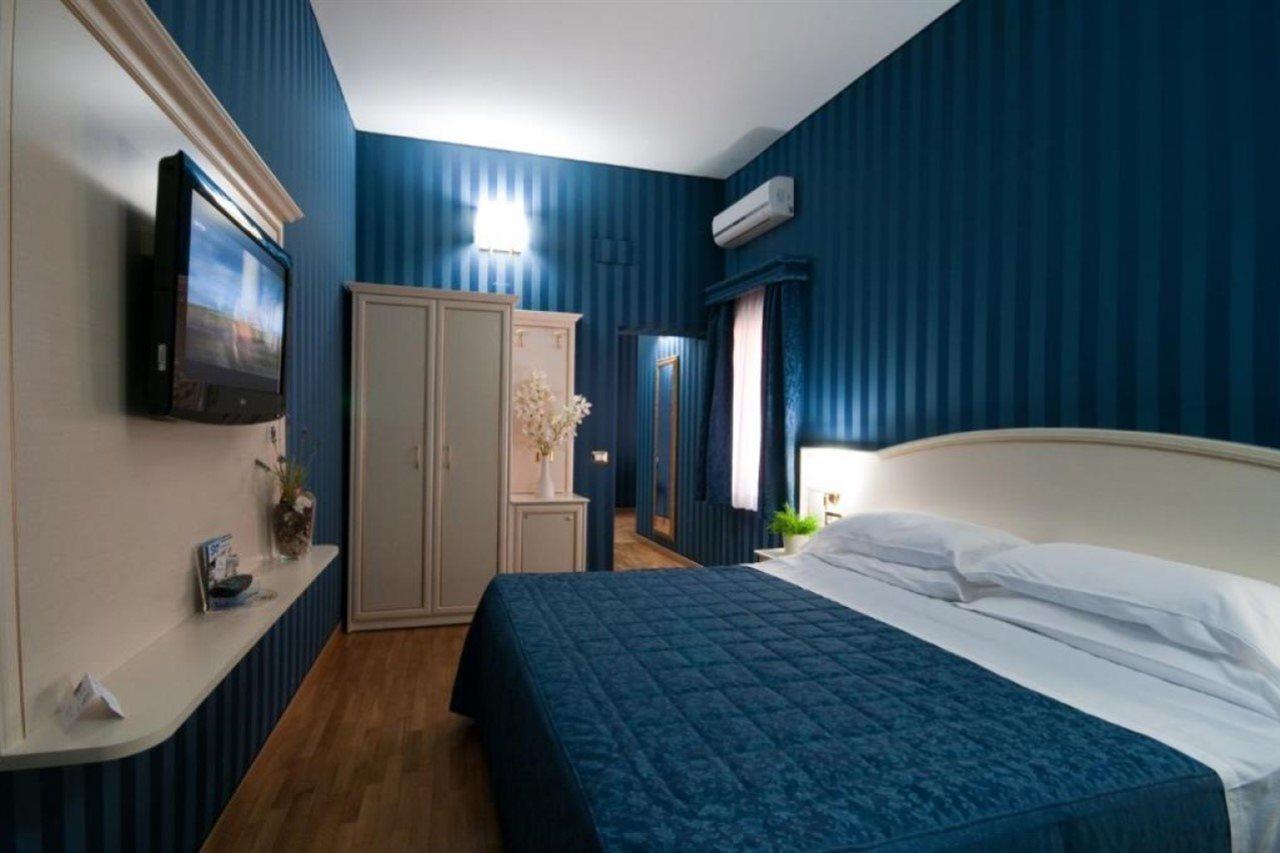 Trevi 41 Hotel Рим Экстерьер фото