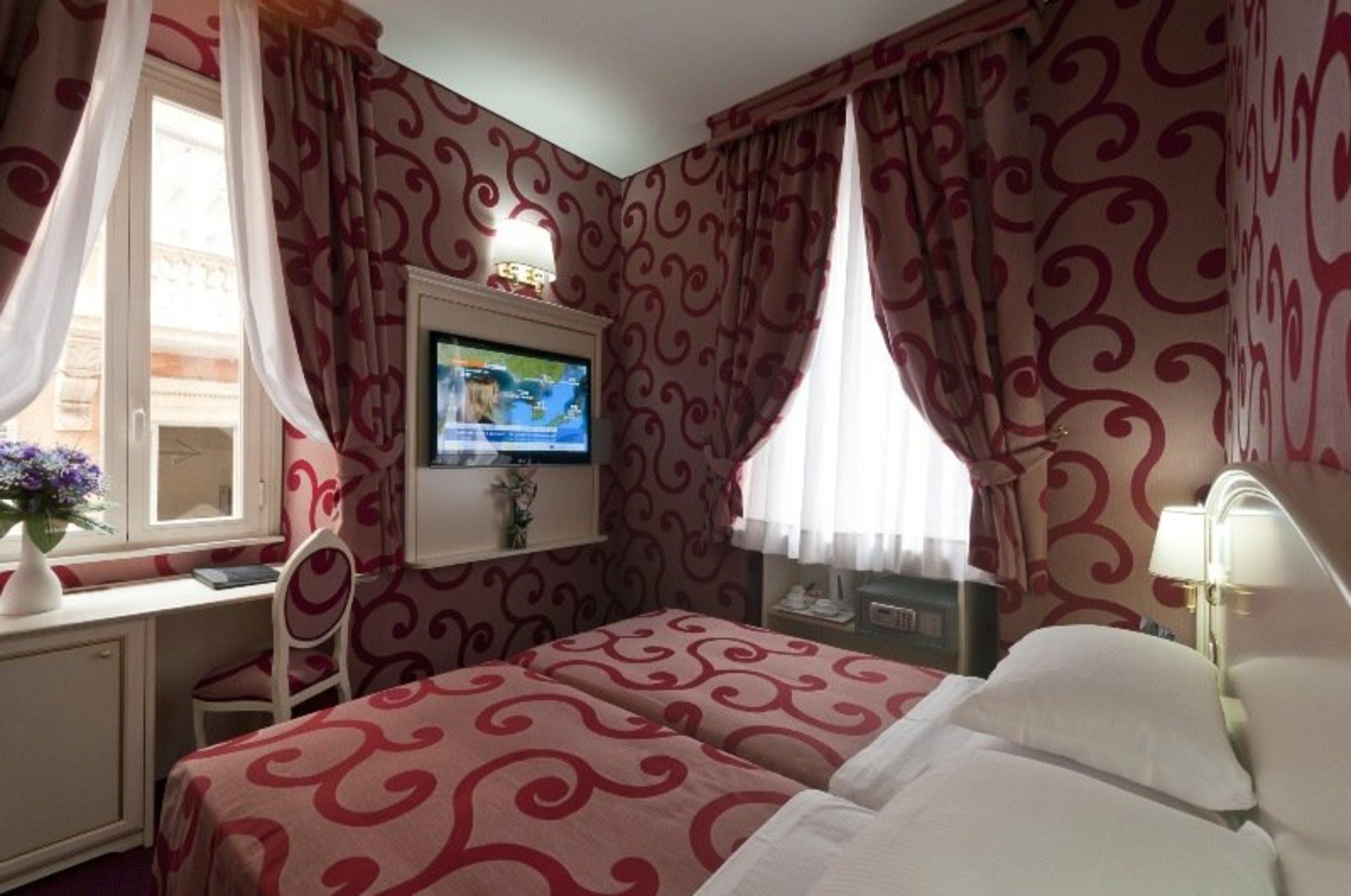 Trevi 41 Hotel Рим Экстерьер фото