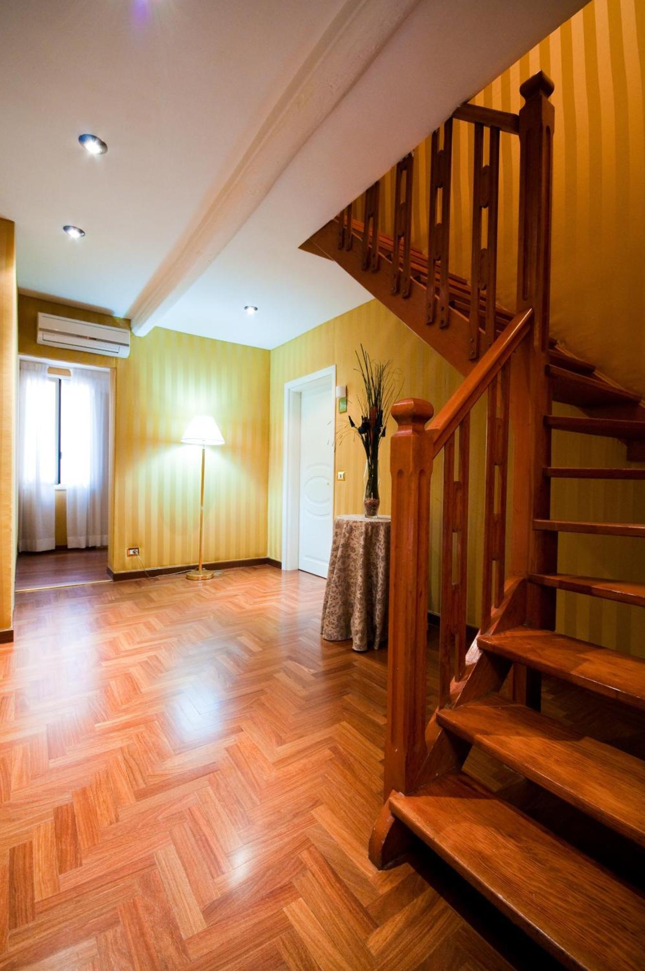 Trevi 41 Hotel Рим Экстерьер фото