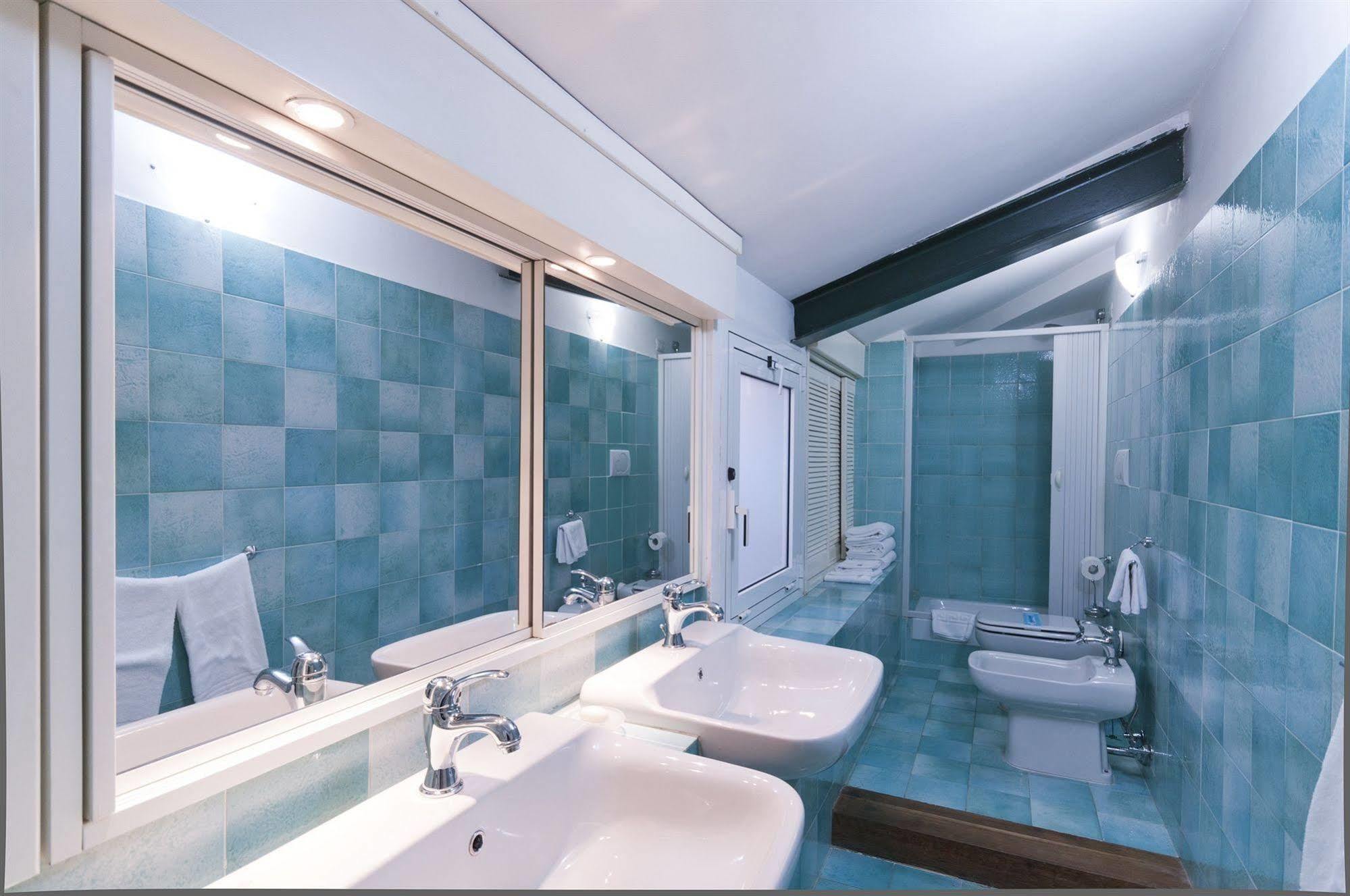 Trevi 41 Hotel Рим Экстерьер фото