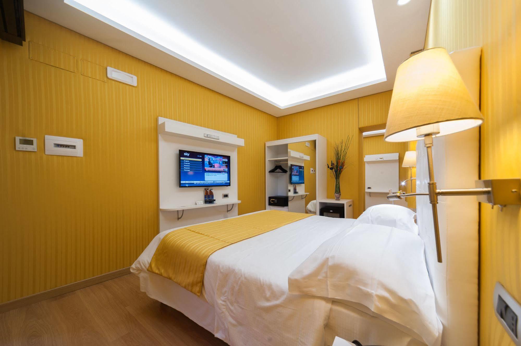 Trevi 41 Hotel Рим Экстерьер фото