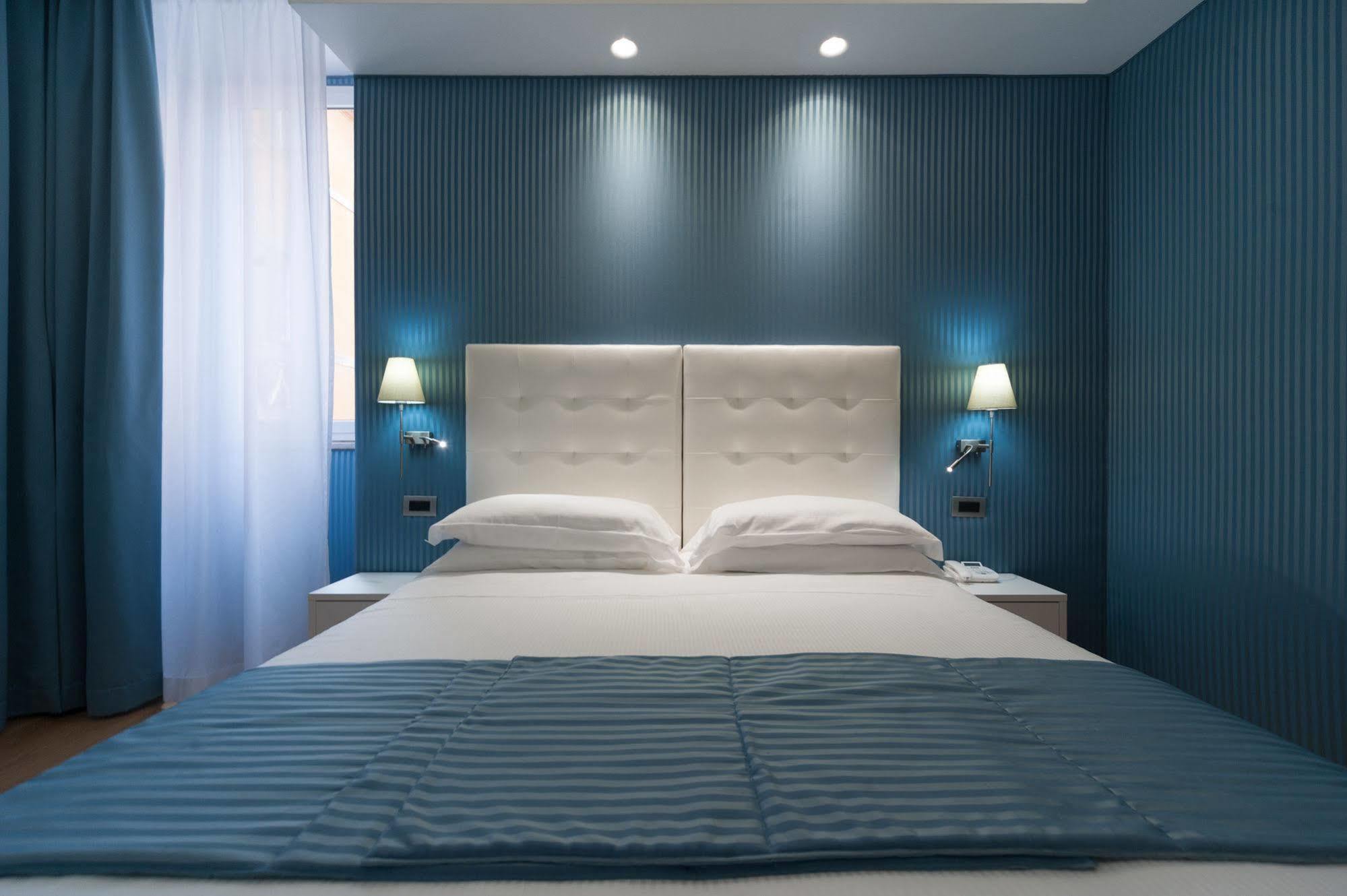 Trevi 41 Hotel Рим Экстерьер фото