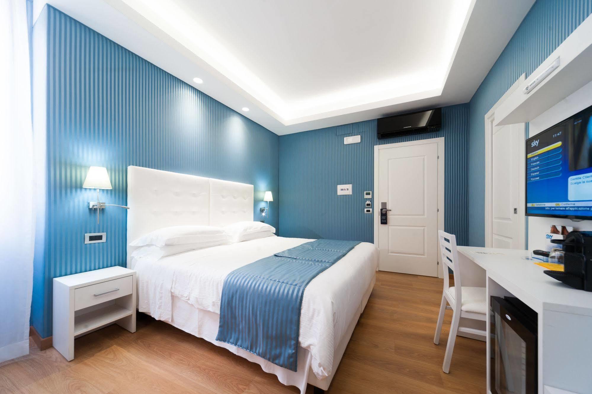 Trevi 41 Hotel Рим Экстерьер фото
